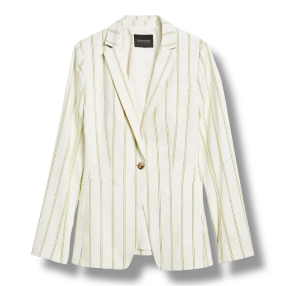 Banana Republic Jackets & Blazers - BANANA REPUBLIC Cream and Green Blazer Tailored Fit 12